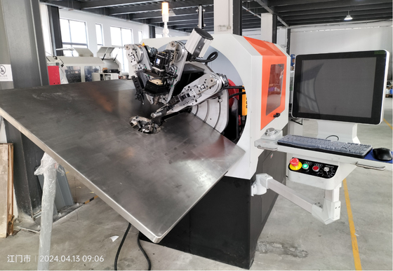 0.3 - 2,5 mm máquina de moldeado de alambre multifunción CNC con servomotor