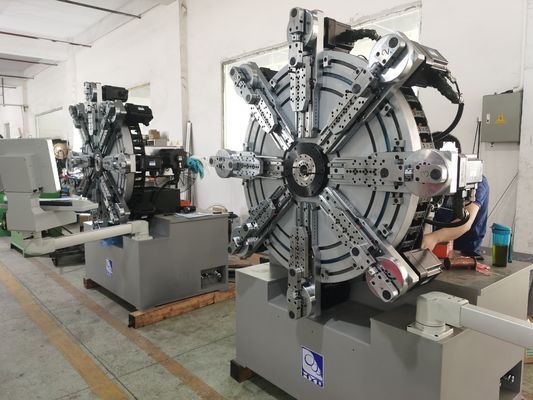 máquina de la fabricación de la primavera del control del CNC de 4.0m m que arrolla formando sistemas