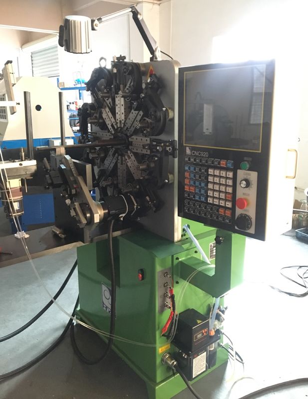 Máquina de la primavera del CNC de seis hachas alambre de alta velocidad de 0,2 - de 2.3m m que forma las máquinas